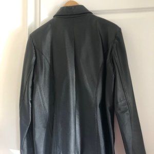 Leather jacket in excellent condition, barely worn.
